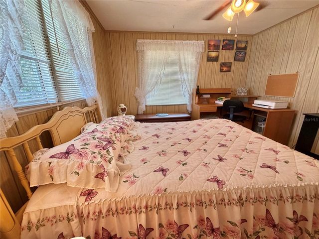100 MARIGOLD STREET, Leesburg, FL 34748