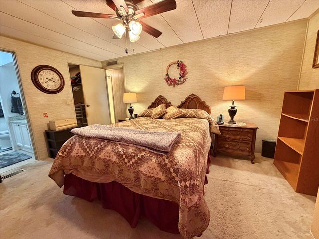 100 MARIGOLD STREET, Leesburg, FL 34748
