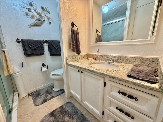 100 MARIGOLD STREET, Leesburg, FL 34748