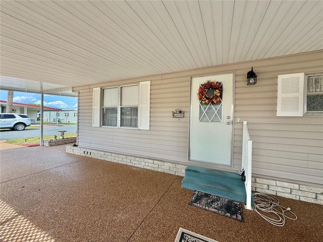 100 MARIGOLD STREET, Leesburg, FL 34748