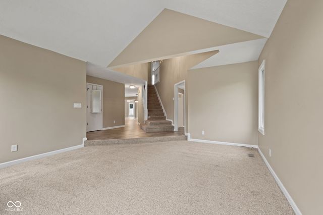 12619 Doe Lane, Indianapolis, IN 46236