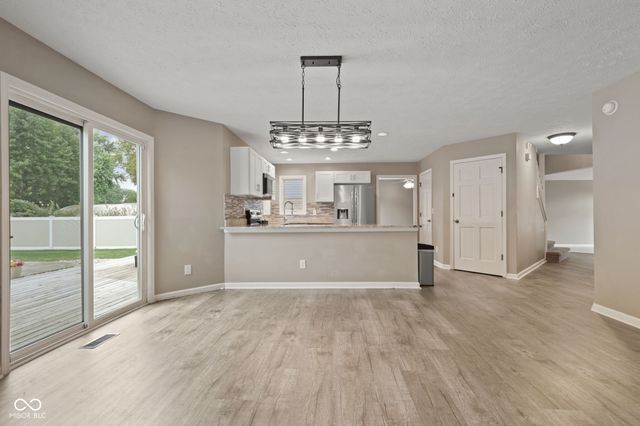 12619 Doe Lane, Indianapolis, IN 46236