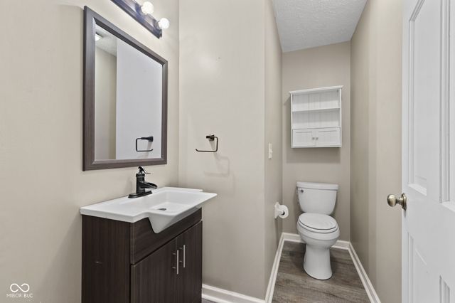 12619 Doe Lane, Indianapolis, IN 46236