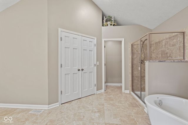 12619 Doe Lane, Indianapolis, IN 46236