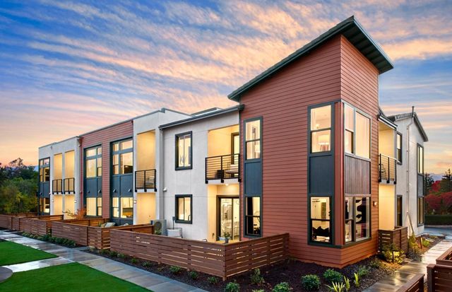 11540 Willow Place 52-11 Plan 4, Saratoga, CA 95070