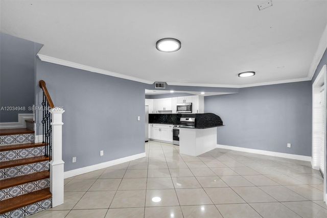5335 W 23rd Ct 13-4, Hialeah, FL 33016
