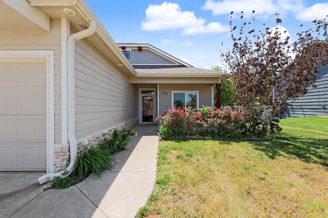 405 Karla Ave, Haysville, KS 67060