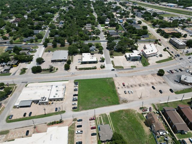505 N Carrier Parkway, Grand Prairie, TX 75050
