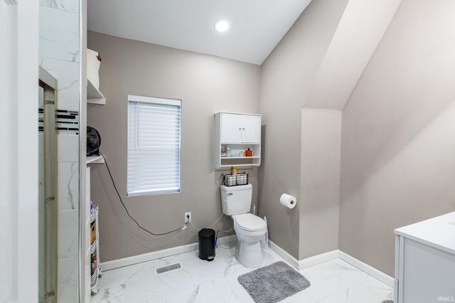 1813 N Adams Street, South Bend, IN 46628