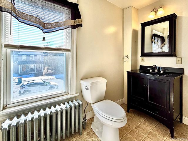 9 Parker Avenue, Hyde Park, NY 12538