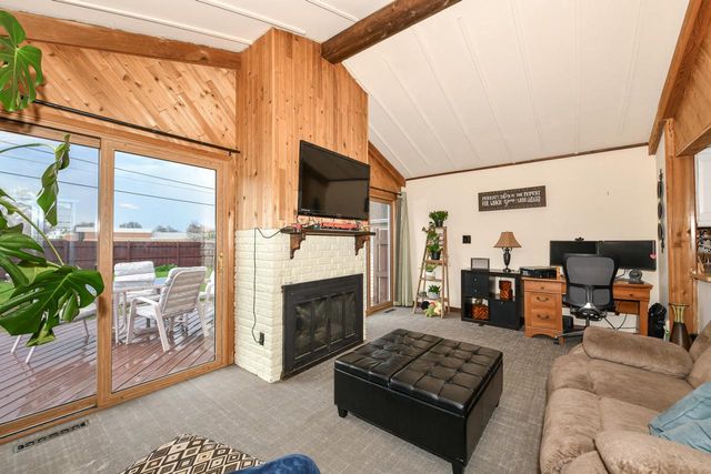 5564 S 33rd STREET, Milwaukee, WI 53221