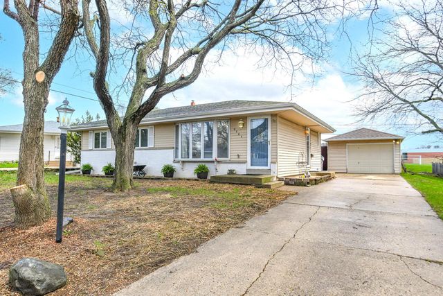 5564 S 33rd STREET, Milwaukee, WI 53221