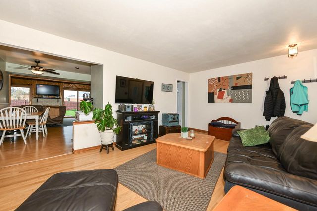 5564 S 33rd STREET, Milwaukee, WI 53221