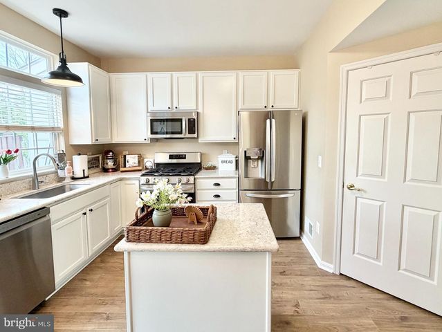44464 POTTER TER, Ashburn, VA 20147