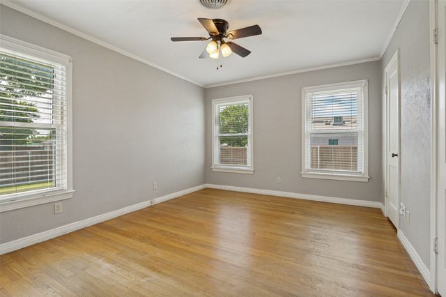 202 W Cherry Street, Duncanville, TX 75116