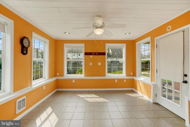 1120 LOUISE AVE, Lancaster, PA 17601