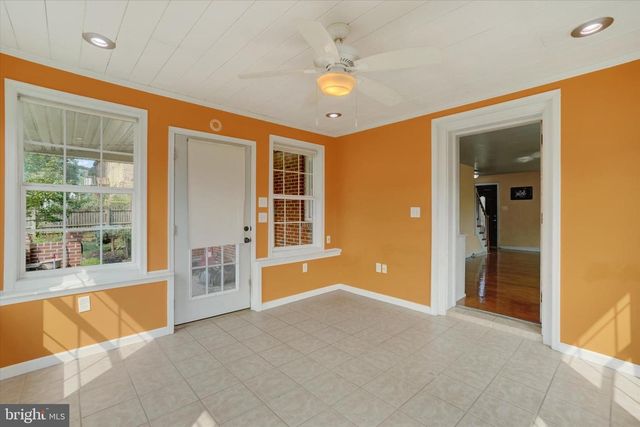 1120 LOUISE AVE, Lancaster, PA 17601