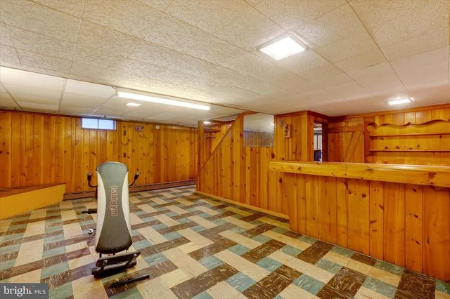 1120 LOUISE AVE, Lancaster, PA 17601