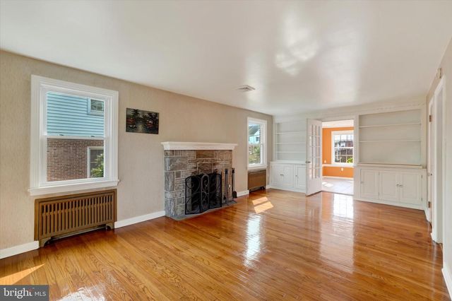 1120 LOUISE AVE, Lancaster, PA 17601