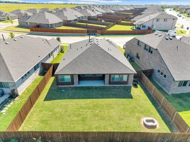 317 Rock Sparrow Lane, Alvarado, TX 76009