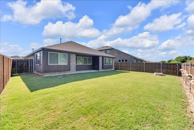 317 Rock Sparrow Lane, Alvarado, TX 76009