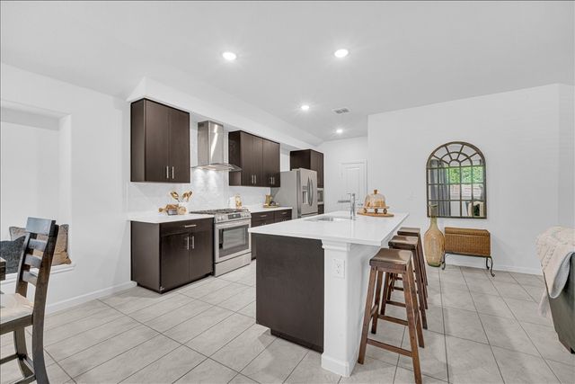 317 Rock Sparrow Lane, Alvarado, TX 76009