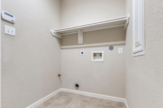 170 Black Swan Place, Magnolia, TX 77354