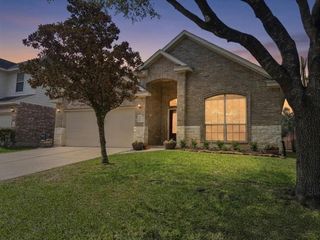 170 Black Swan Place, Magnolia, TX 77354