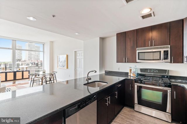 22 S FRONT ST #603, Philadelphia, PA 19106