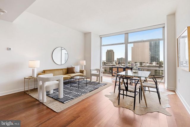 22 S FRONT ST #603, Philadelphia, PA 19106