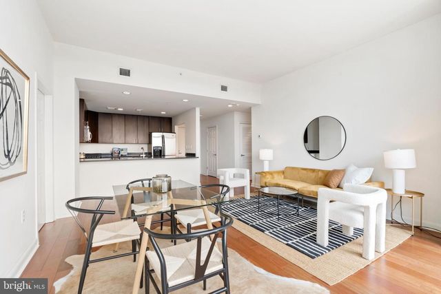 22 S FRONT ST #603, Philadelphia, PA 19106