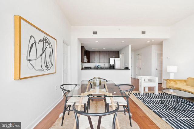 22 S FRONT ST #603, Philadelphia, PA 19106