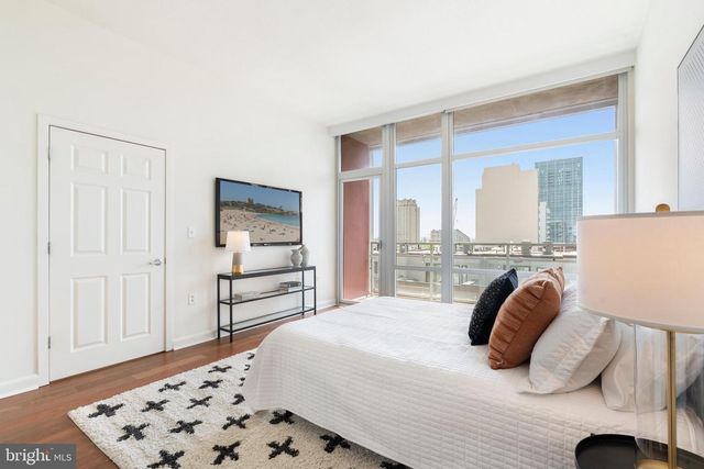 22 S FRONT ST #603, Philadelphia, PA 19106