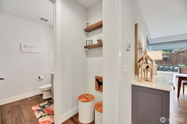 17084 140th Court NE, Woodinville, WA 98072