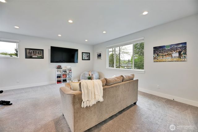 17084 140th Court NE, Woodinville, WA 98072