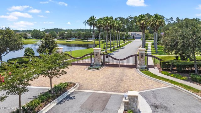 116 HATTER Drive, Jacksonville, FL 32081