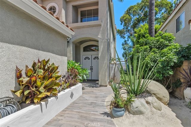 17488 Star Canyon Court, Riverside, CA 92503