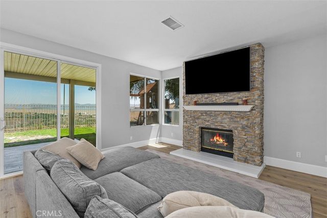 17488 Star Canyon Court, Riverside, CA 92503