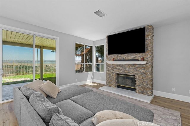 17488 Star Canyon Court, Riverside, CA 92503