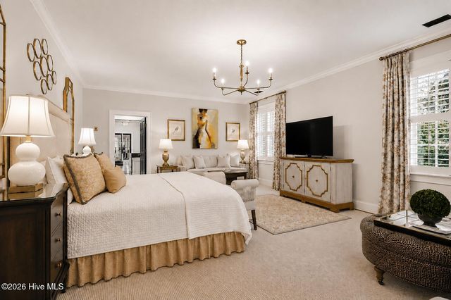 1010 E Rock Spring Road, Greenville, NC 27858