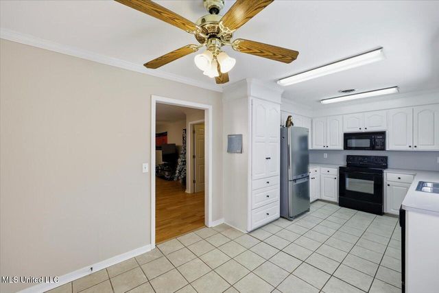 402 Twin, Clinton, MS 39056