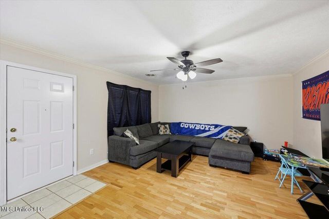 402 Twin, Clinton, MS 39056