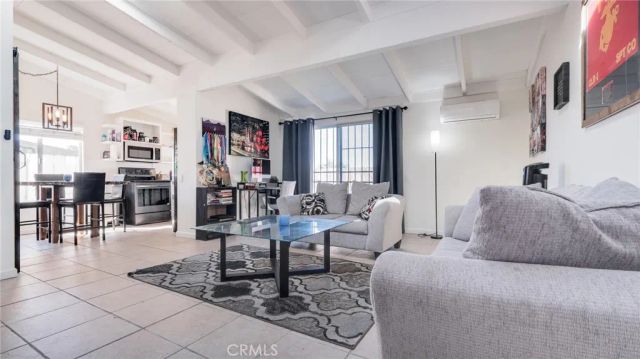 920 Raintree, Vista, CA 92084