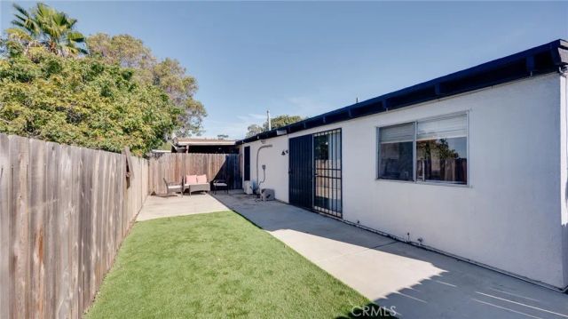 920 Raintree, Vista, CA 92084