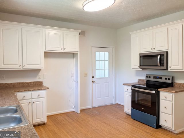 773 North Avenue, Atlanta, GA 30354