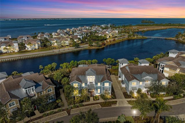 266 SAPPHIRE LAKE DRIVE 202, Bradenton, FL 34209