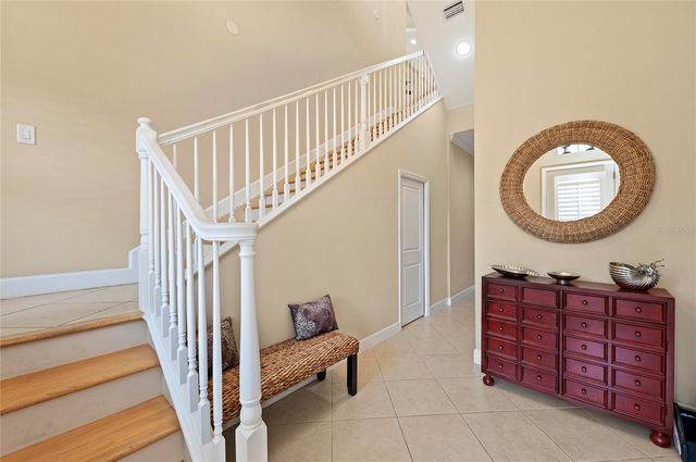 266 SAPPHIRE LAKE DRIVE 202, Bradenton, FL 34209