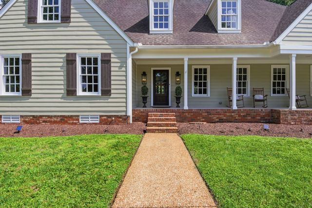 1111 Greenleaf Way, Franklin, TN 37069