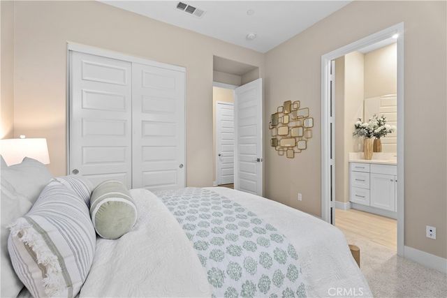 110 Spiral, Irvine, CA 92618