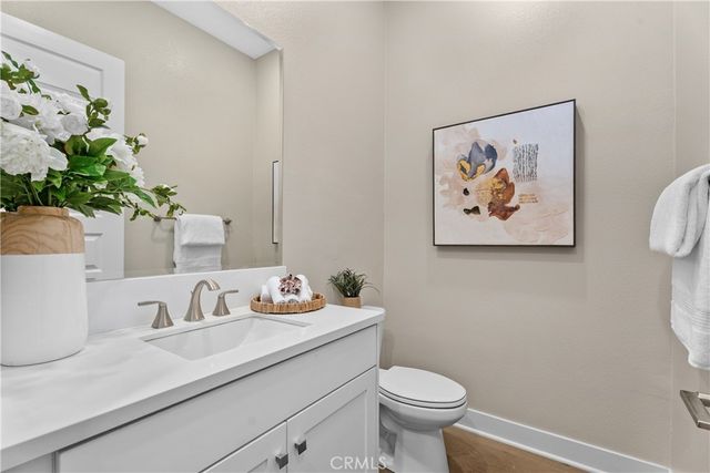 110 Spiral, Irvine, CA 92618